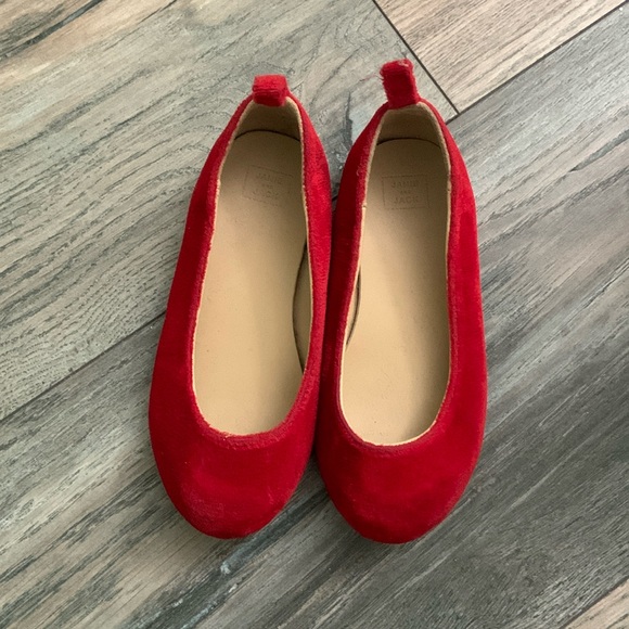 Size 8, Janie and Jack red velvet shoes - Picture 1 of 4